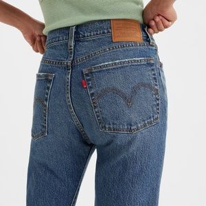 Levi’s Wedgie Straight Fit Jeans
